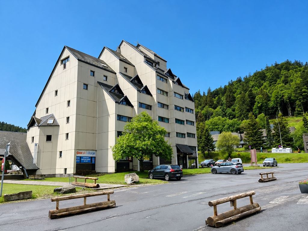 Appartement LAVEISSIERE (15300) L'AGENCE IMMO