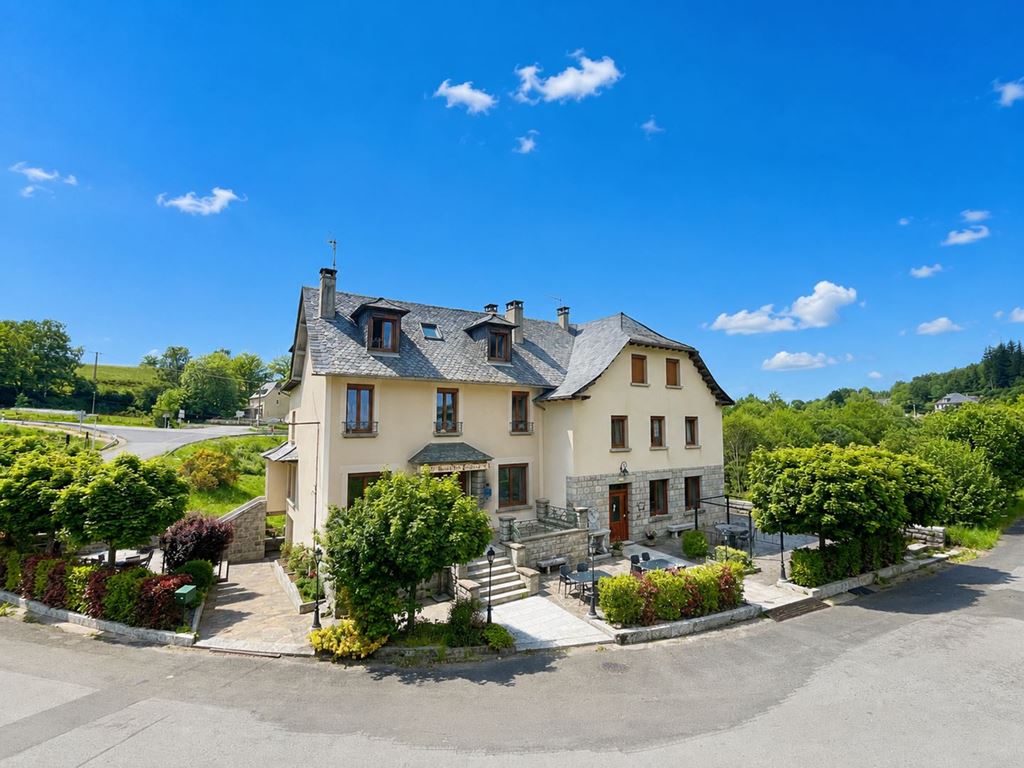 Propriété JABRUN (15110) L'AGENCE IMMO