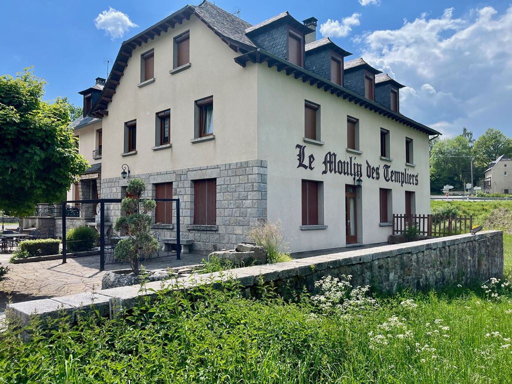 Propriété JABRUN (15110) L'AGENCE IMMO