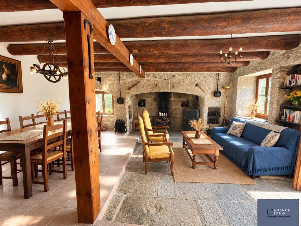 Corps de ferme ST LAURENT DE VEYRES (48310) L'AGENCE IMMO