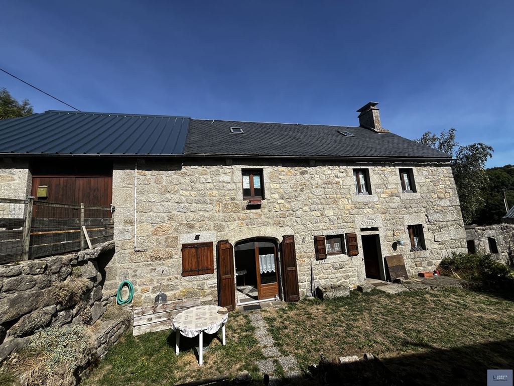 Corps de ferme ST LAURENT DE VEYRES (48310) L'AGENCE IMMO